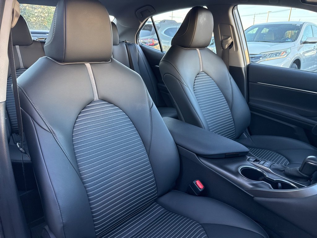 Thumbnail: 2024 Toyota Camry - 10