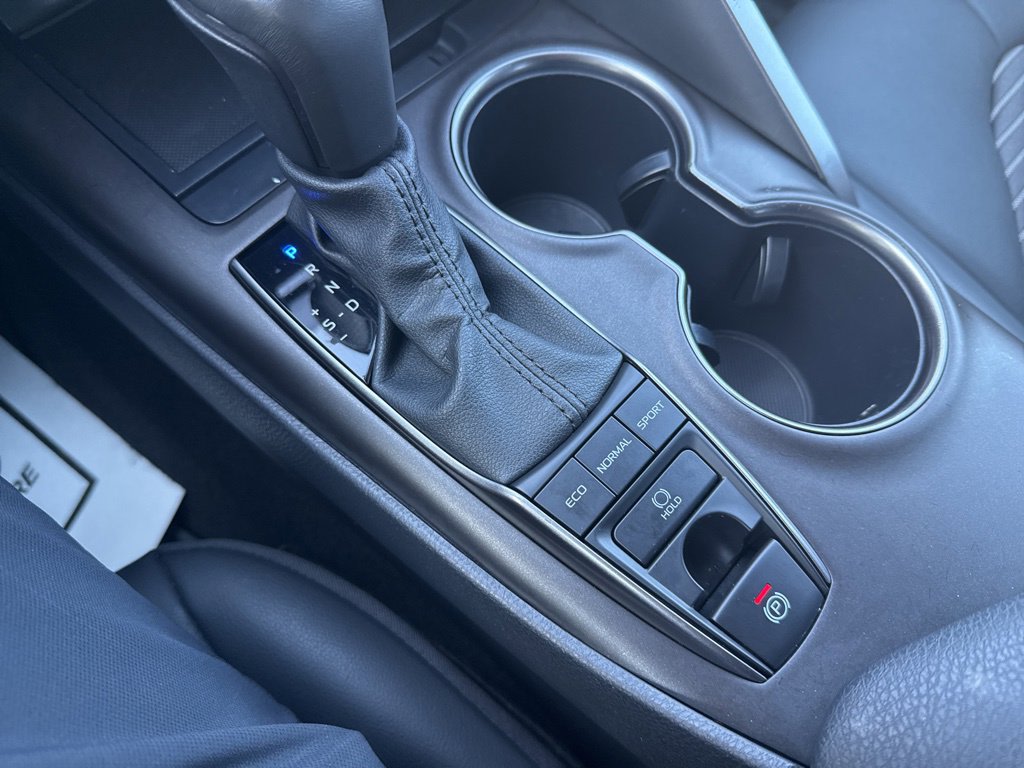 Thumbnail: 2024 Toyota Camry - 14