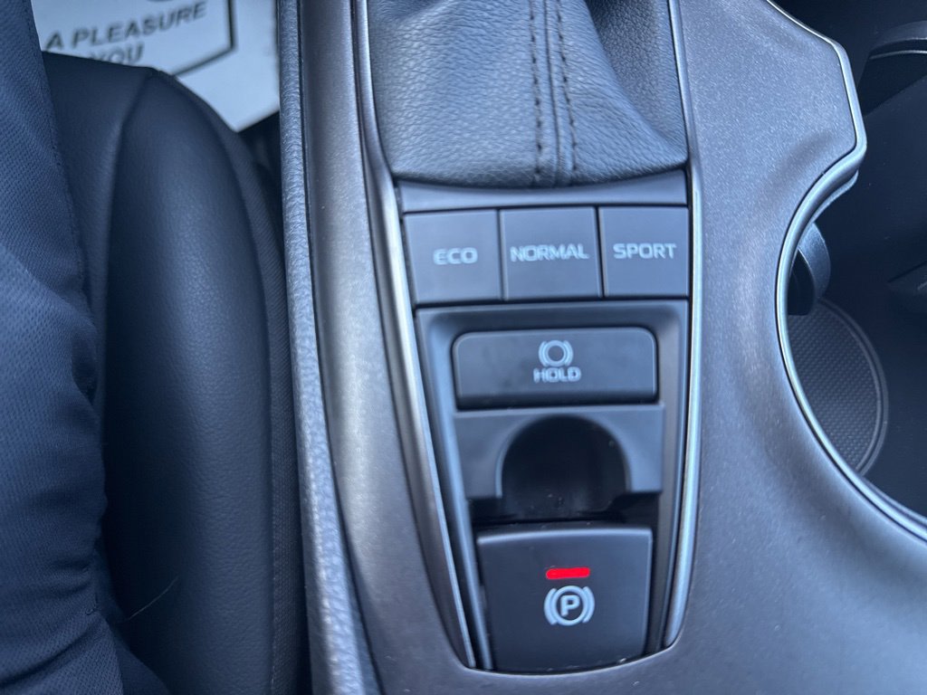 Thumbnail: 2024 Toyota Camry - 24