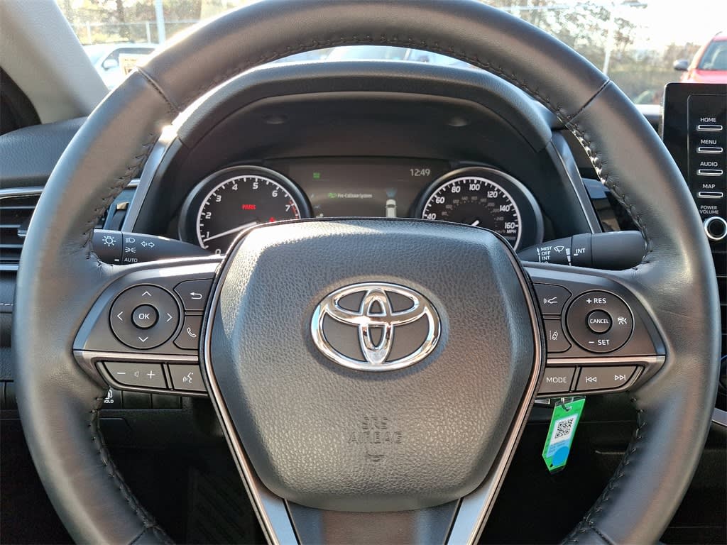 2024 Toyota Camry SE 26