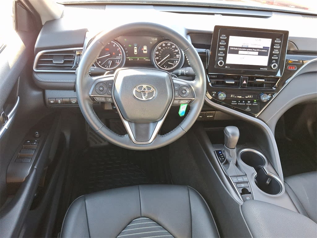 2024 Toyota Camry SE 2