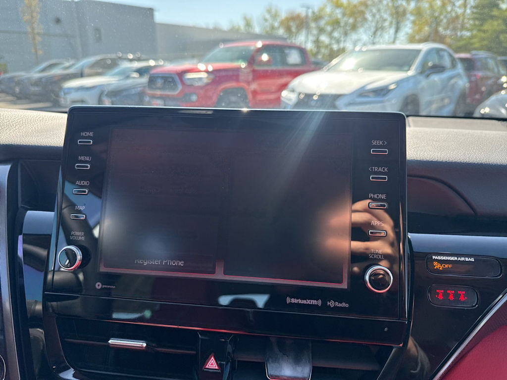 Thumbnail: 2022 Toyota Camry - 13