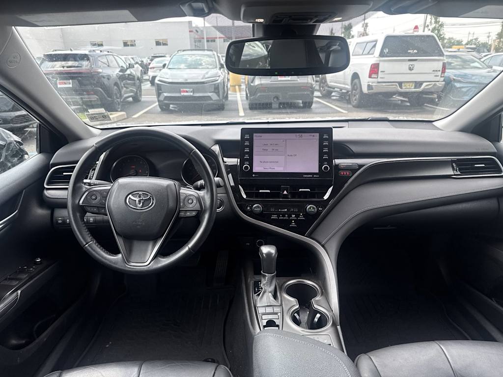 Thumbnail: 2021 Toyota Camry - 11