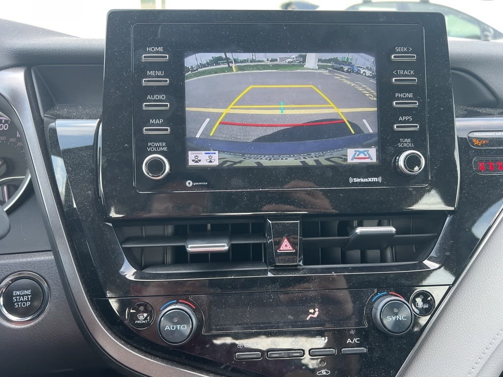 Thumbnail: 2022 Toyota Camry - 9