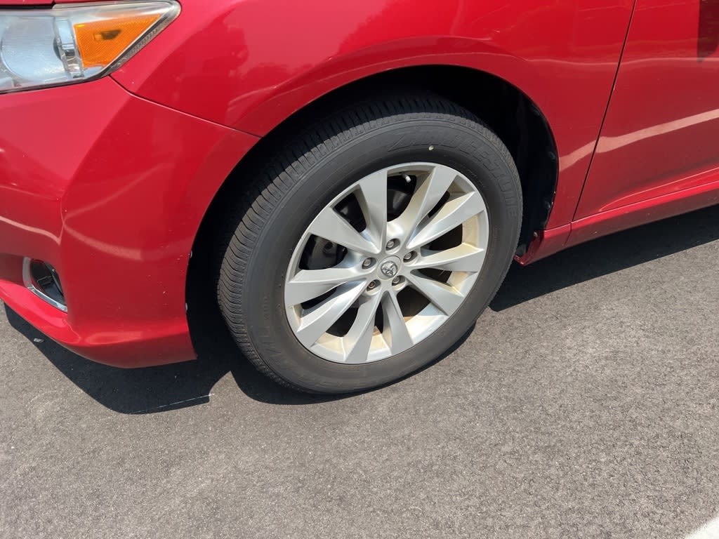 Thumbnail: 2014 Toyota Venza - 5