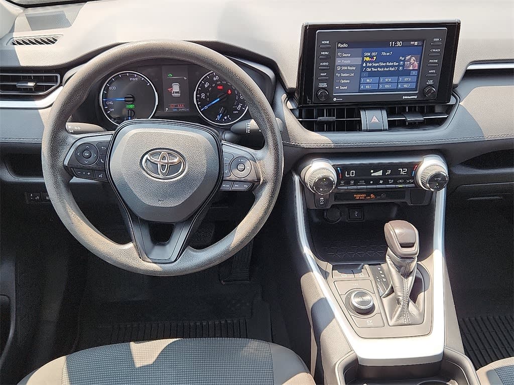 2021 Toyota RAV4 LE 2