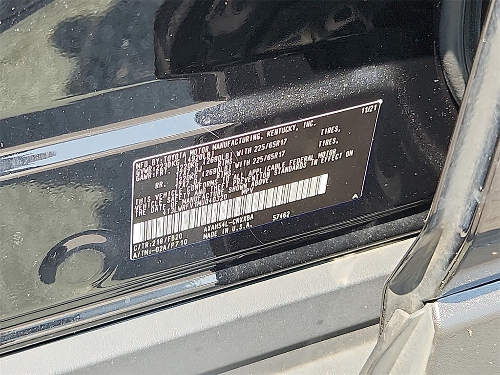 2021 Toyota RAV4 LE 16