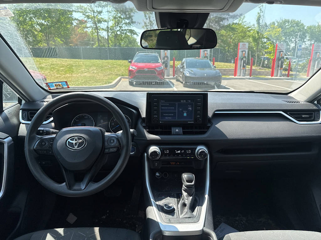 Thumbnail: 2021 Toyota RAV4 - 13