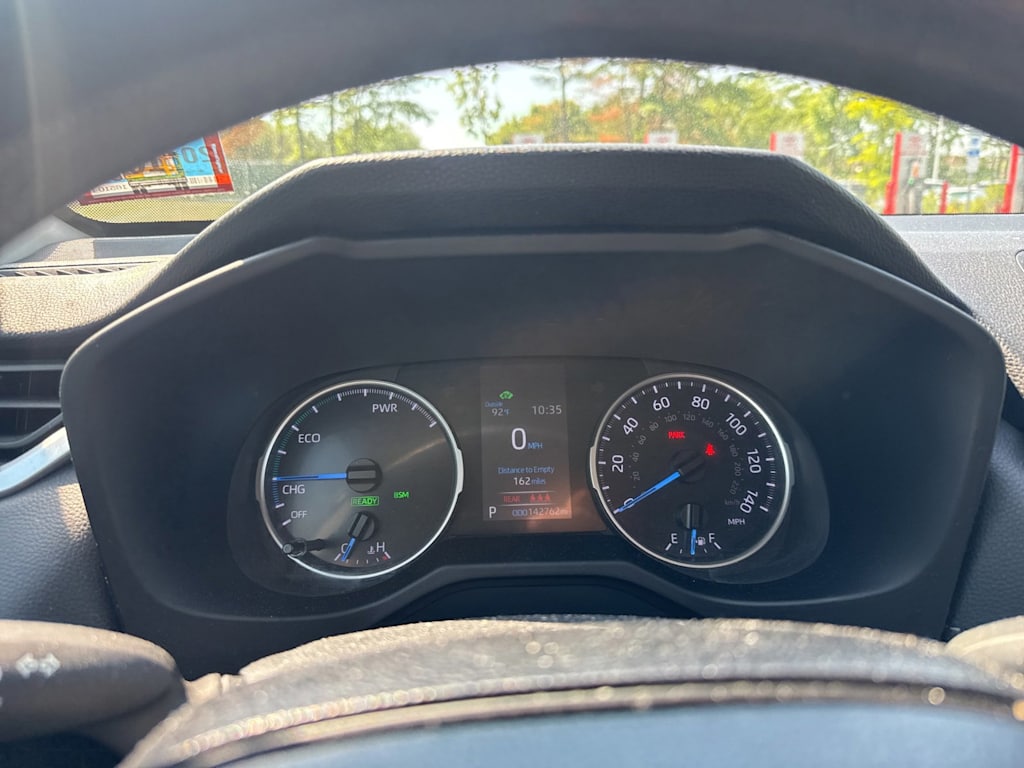 Thumbnail: 2021 Toyota RAV4 - 16