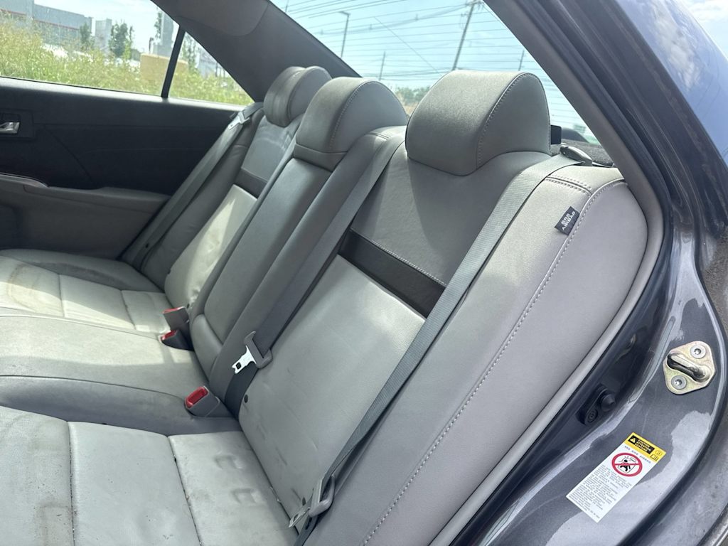 Thumbnail: 2014 Toyota Camry - 19