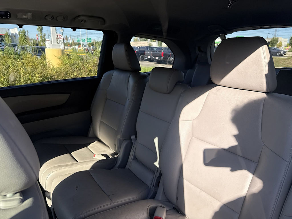 Thumbnail: 2014 Honda Odyssey - 10