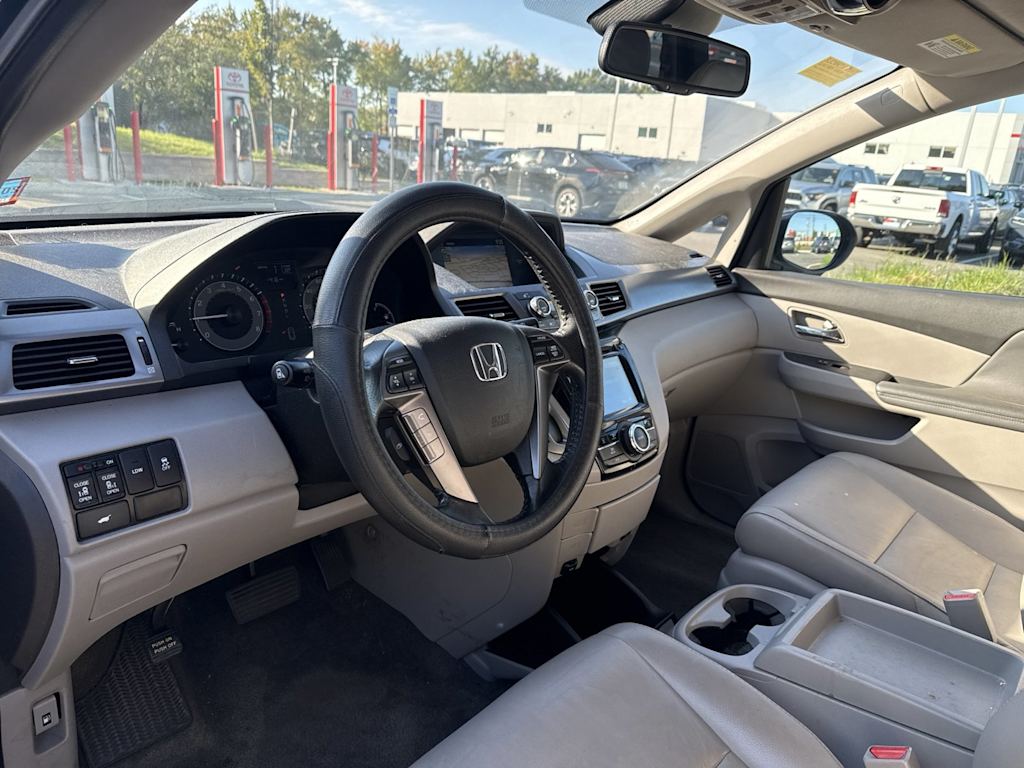 Thumbnail: 2014 Honda Odyssey - 2