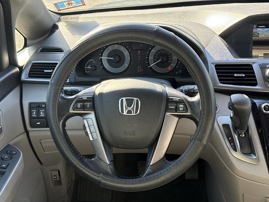 Thumbnail: 2014 Honda Odyssey - 11