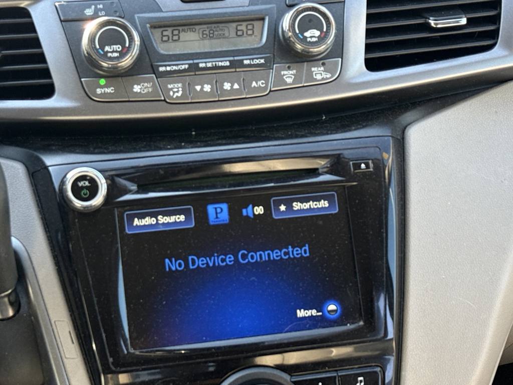 Thumbnail: 2014 Honda Odyssey - 23