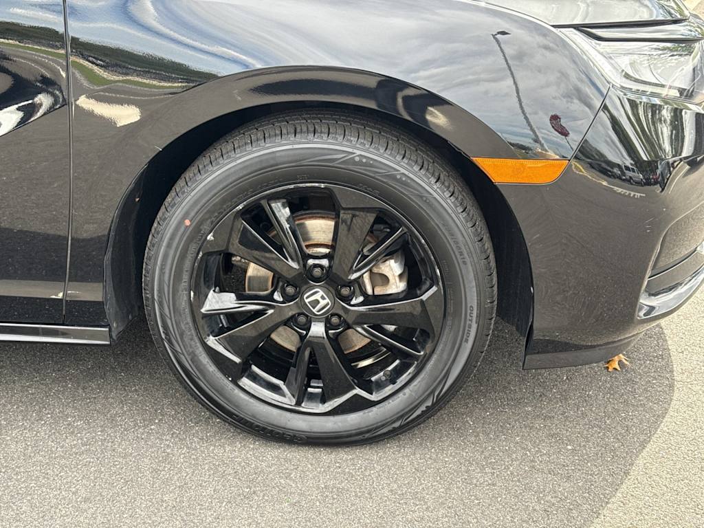 Thumbnail: 2023 Honda Odyssey - 7