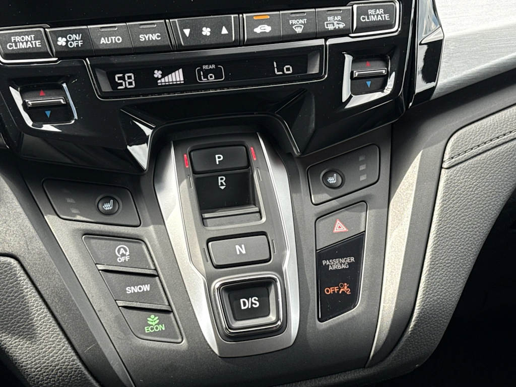 Thumbnail: 2023 Honda Odyssey - 22