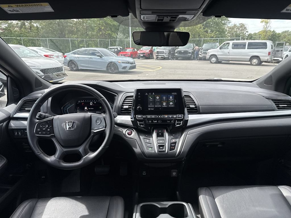 Thumbnail: 2023 Honda Odyssey - 13