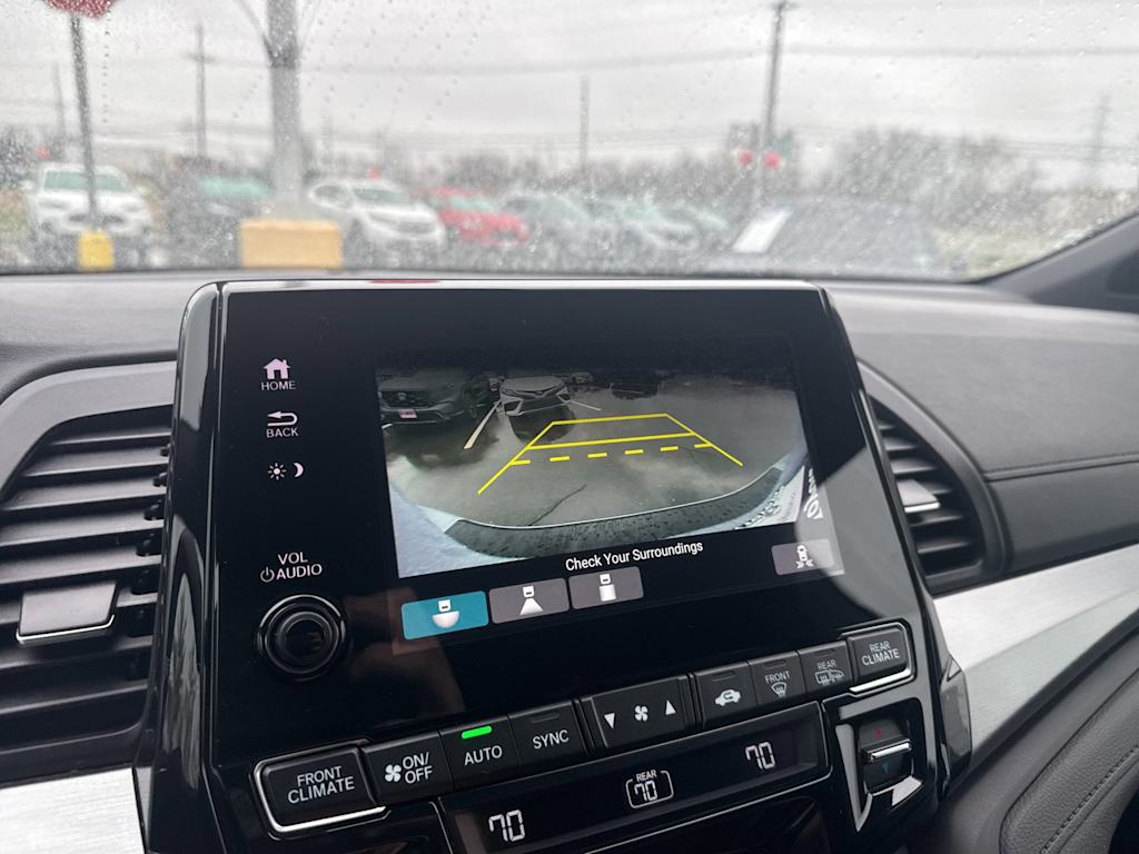 Thumbnail: 2023 Honda Odyssey - 22