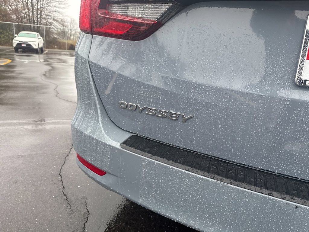 Thumbnail: 2023 Honda Odyssey - 6