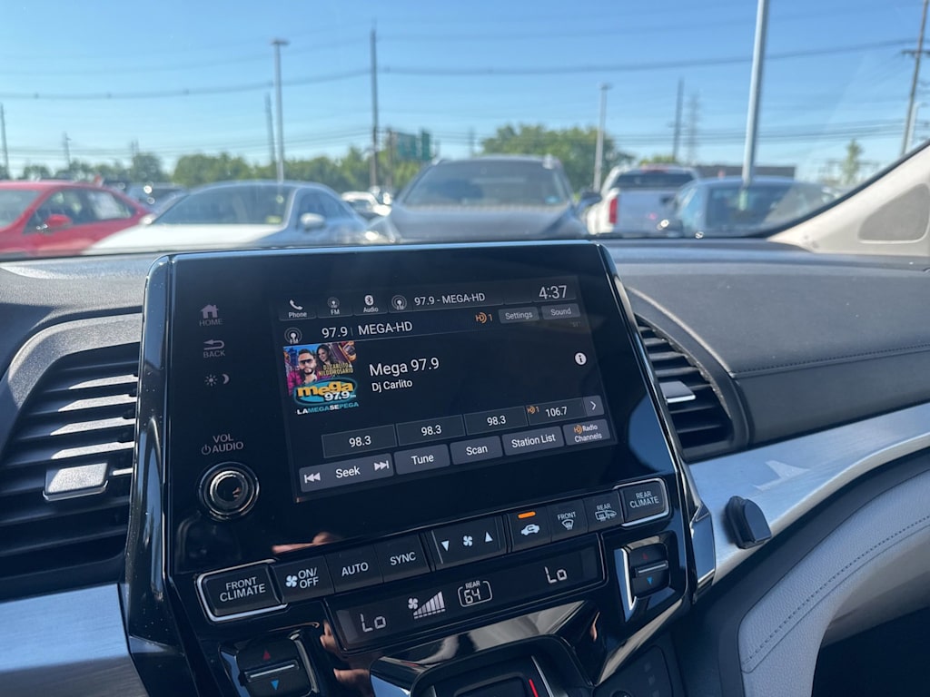 Thumbnail: 2019 Honda Odyssey - 14