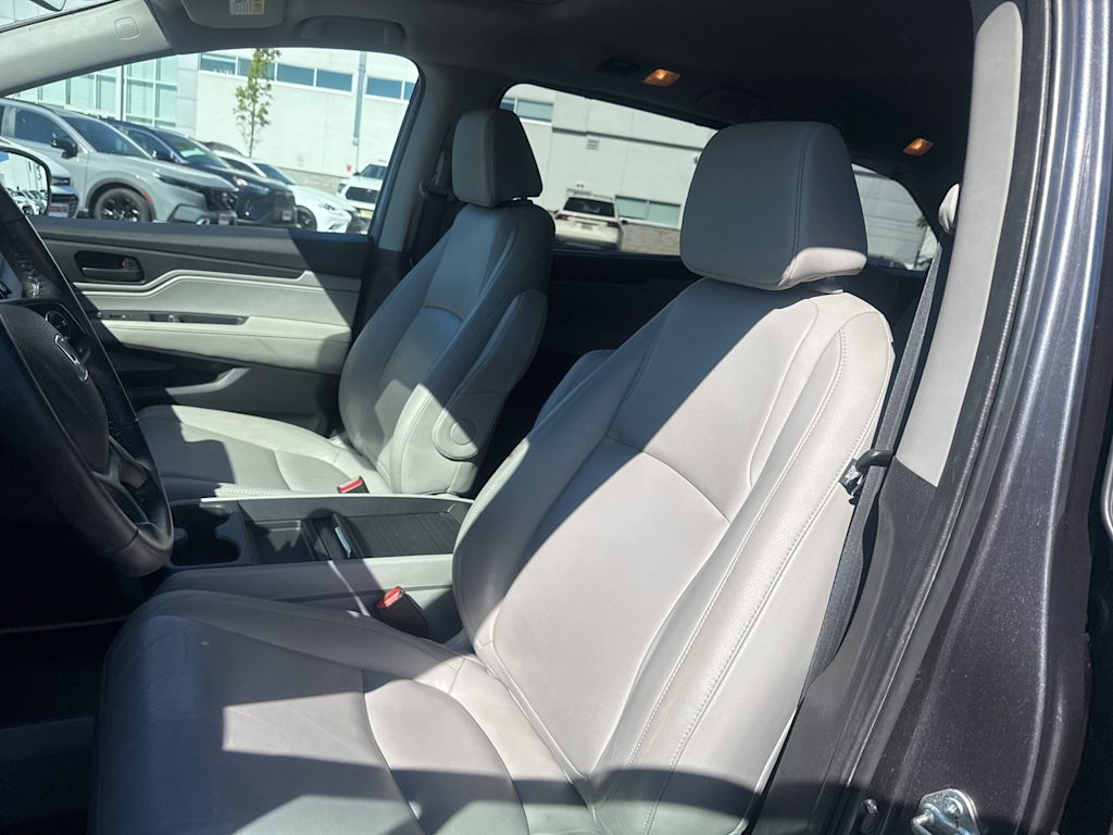 Thumbnail: 2019 Honda Odyssey - 9