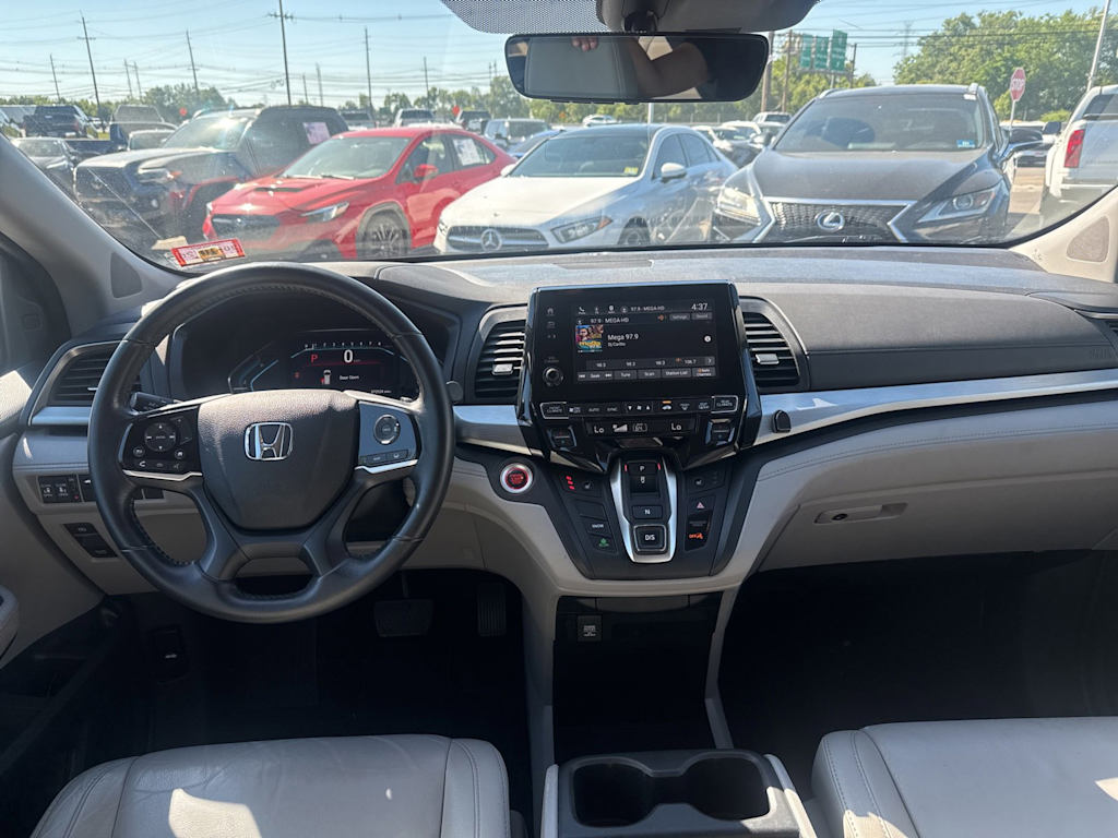 Thumbnail: 2019 Honda Odyssey - 13