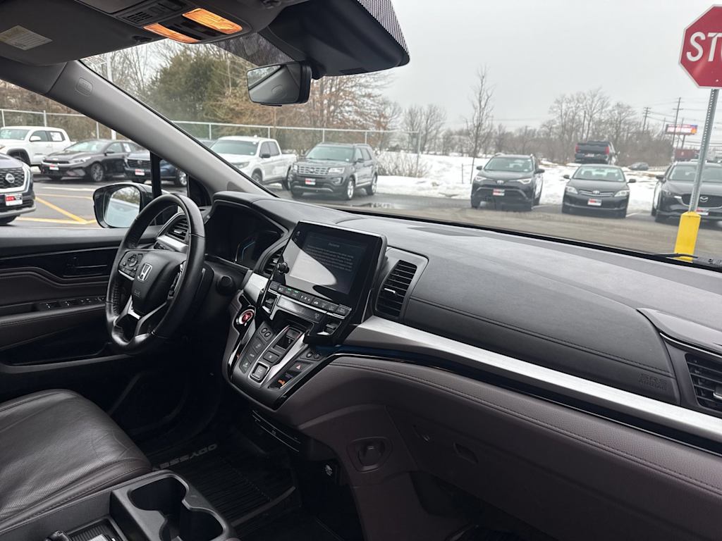 Thumbnail: 2019 Honda Odyssey - 8