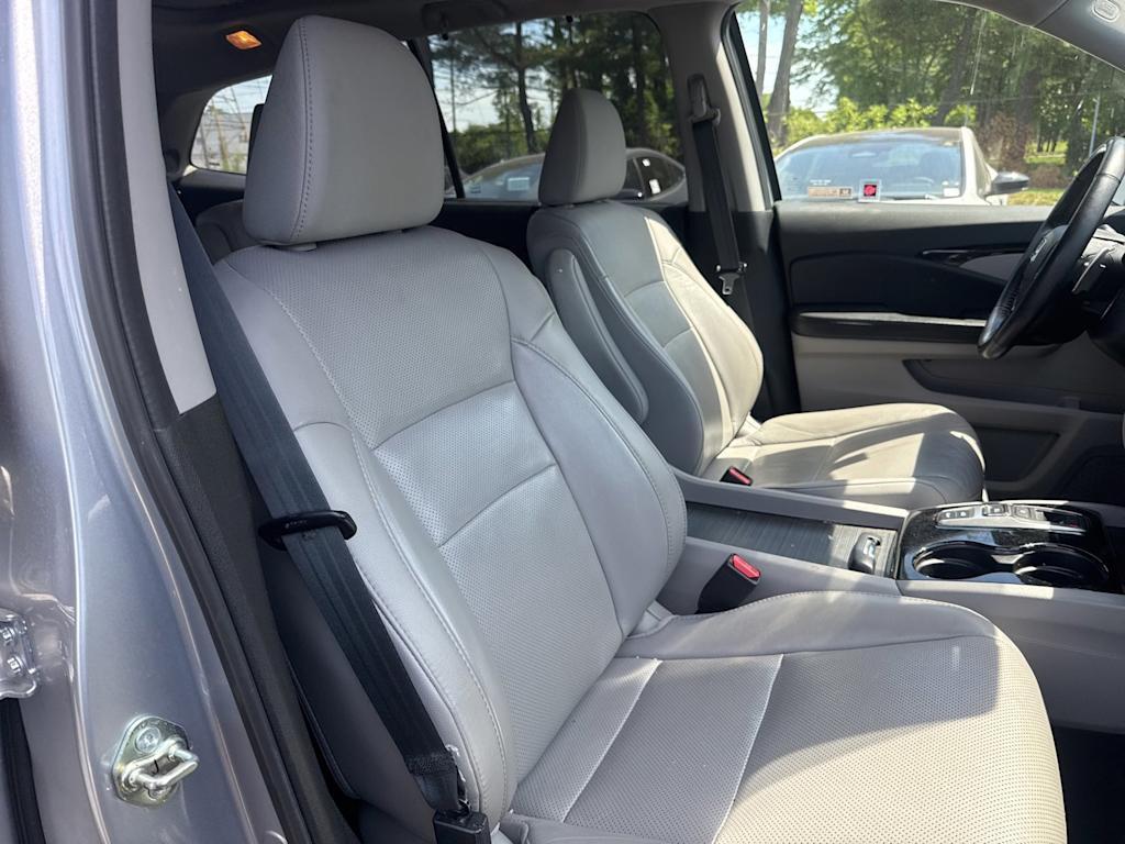 Thumbnail: 2018 Honda Pilot - 8