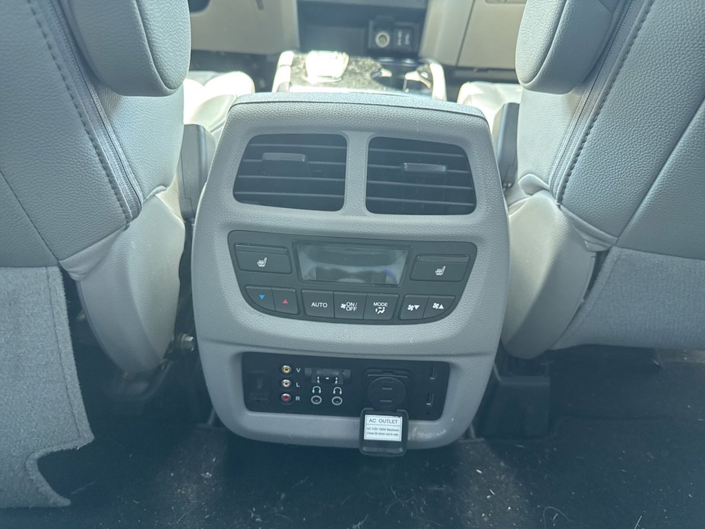 Thumbnail: 2018 Honda Pilot - 19