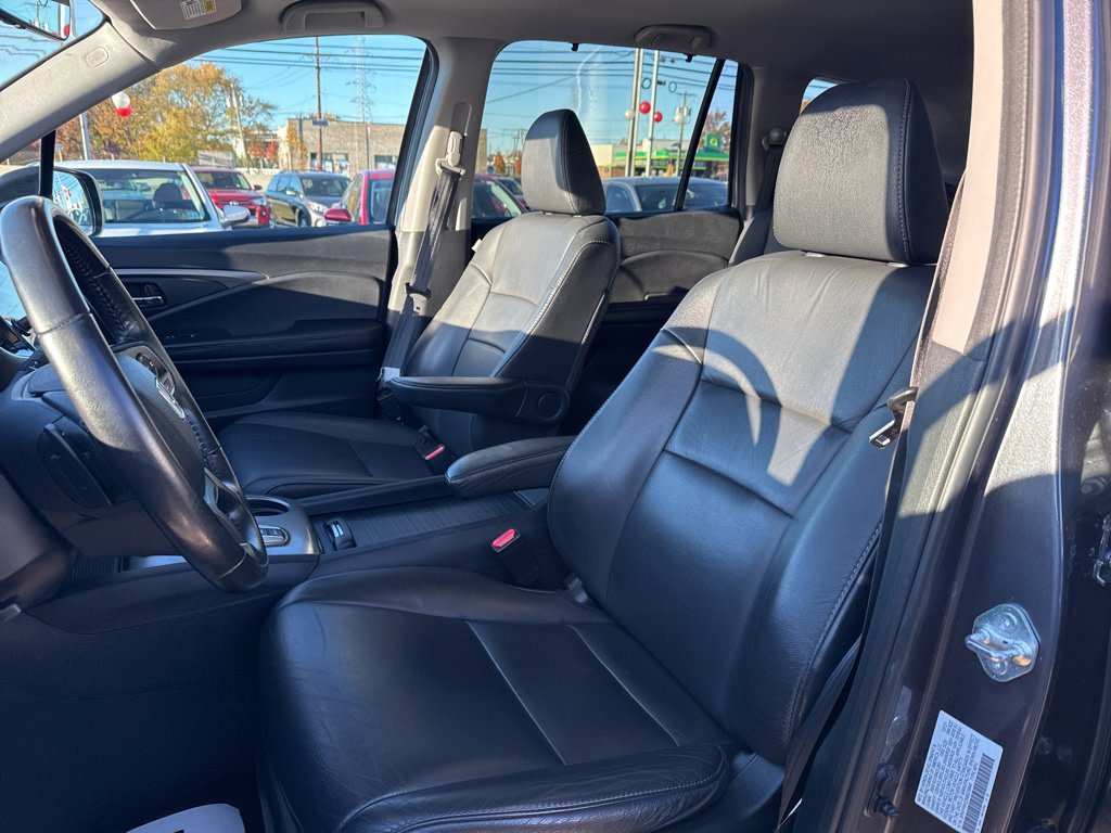 Thumbnail: 2022 Honda Pilot - 8