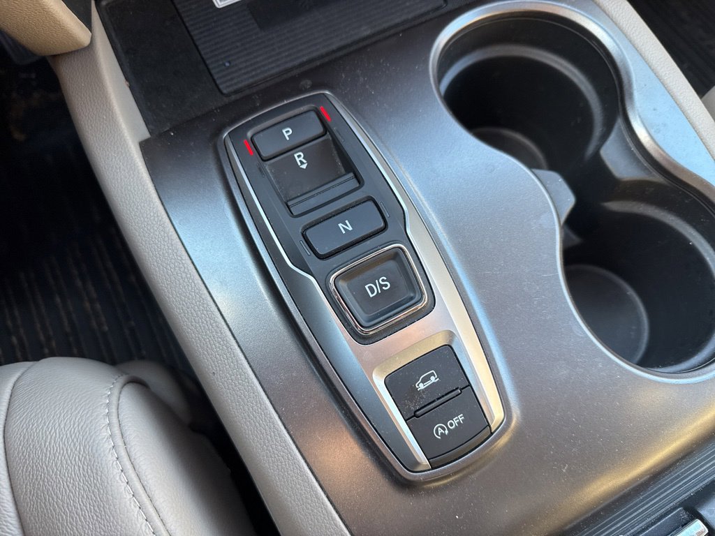 Thumbnail: 2022 Honda Pilot - 14