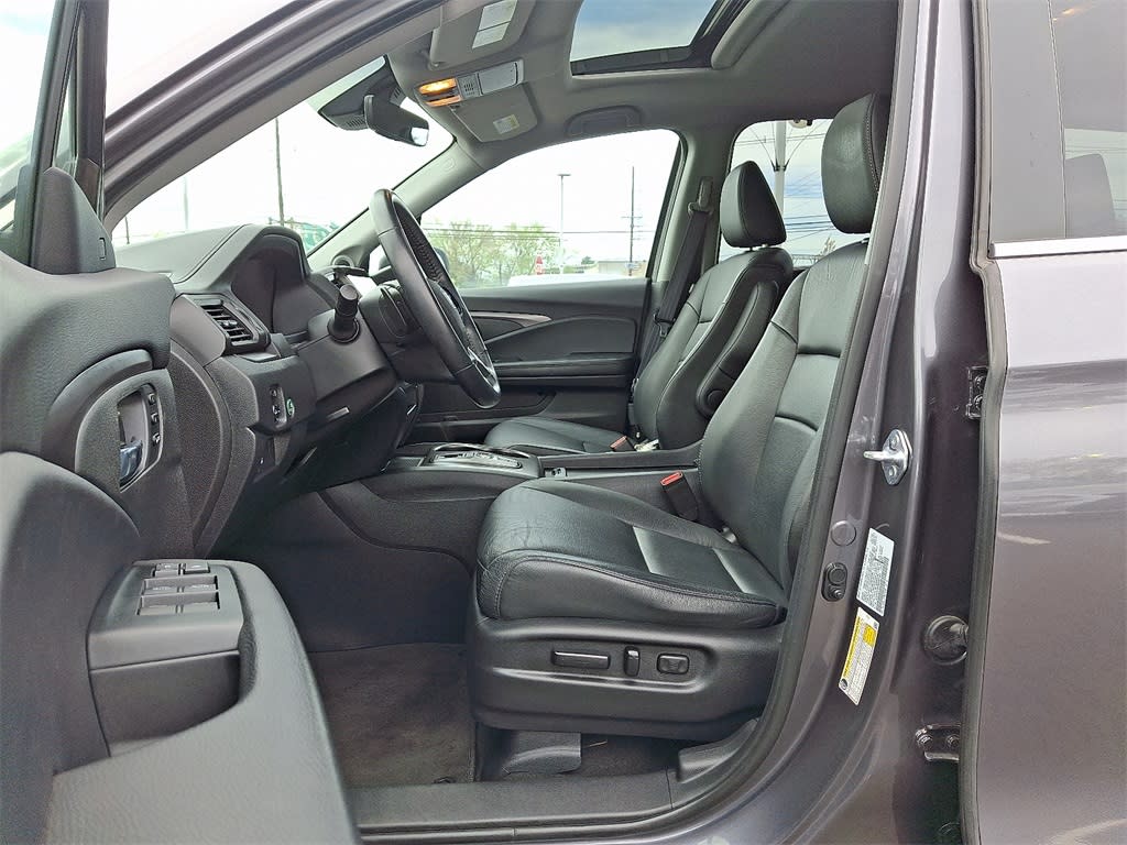2021 Honda Pilot SE 10