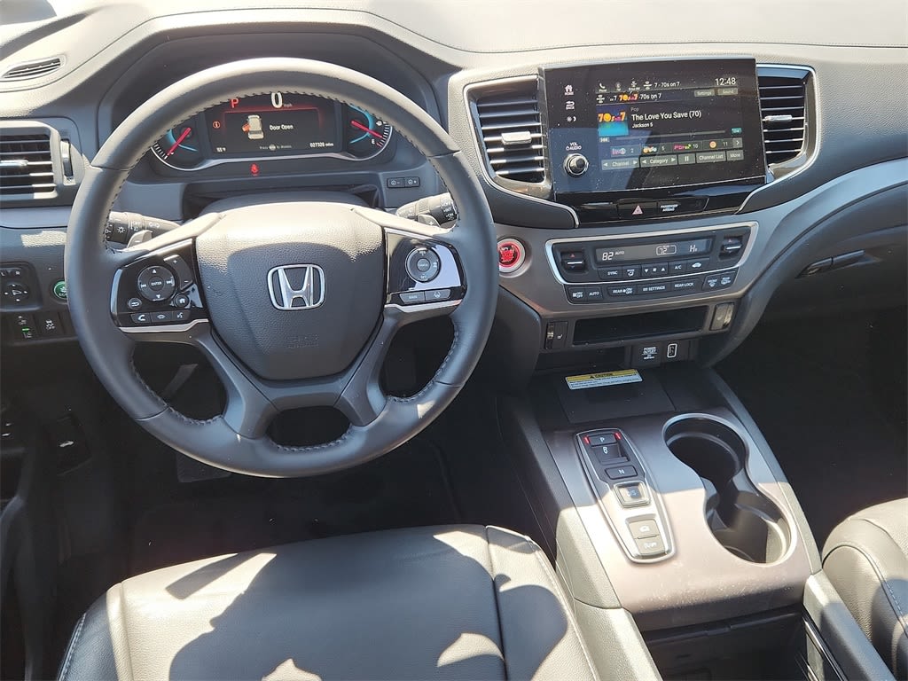 2022 Honda Pilot SE 2