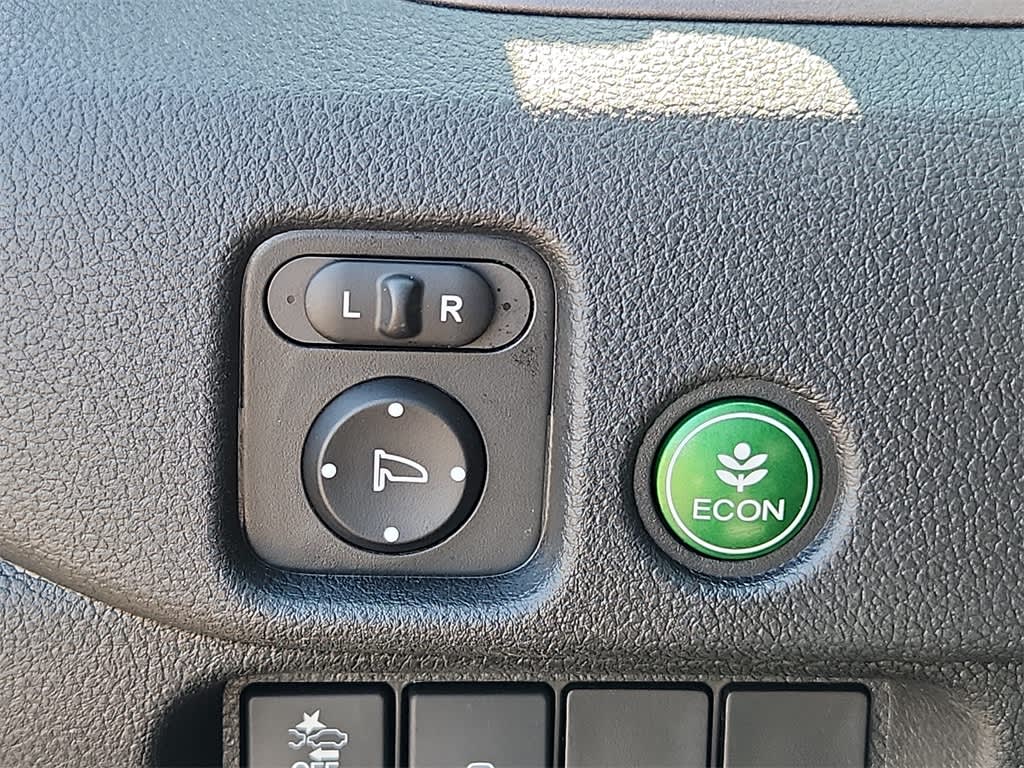 2022 Honda Pilot SE 16