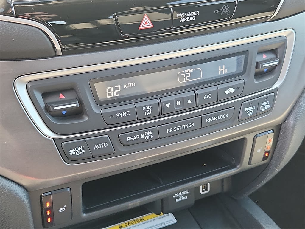 2022 Honda Pilot SE 22