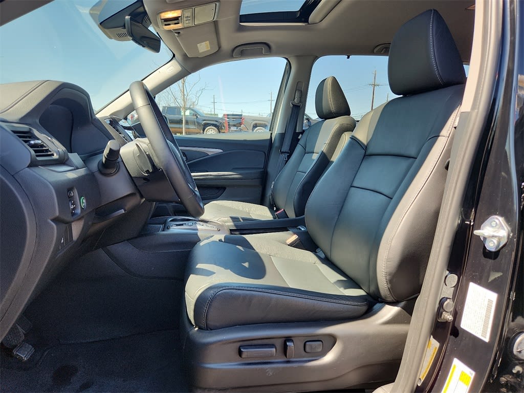 2022 Honda Pilot SE 10