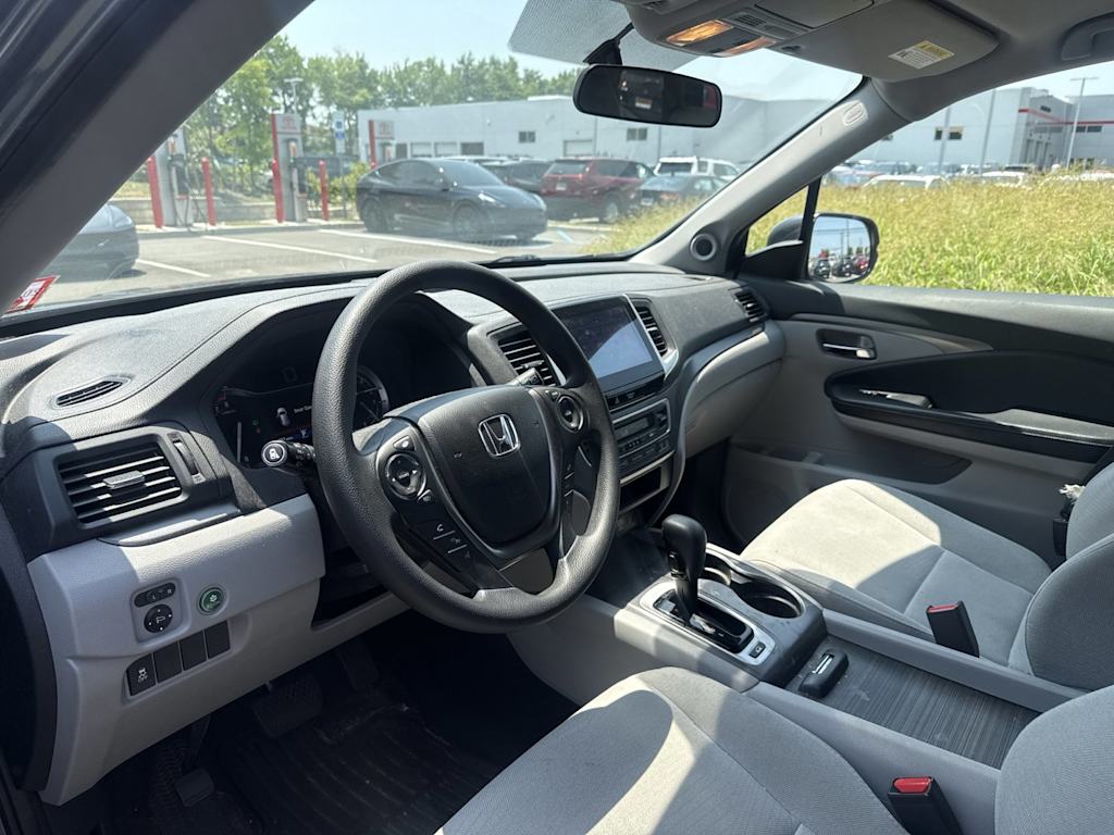 Thumbnail: 2017 Honda Pilot - 2
