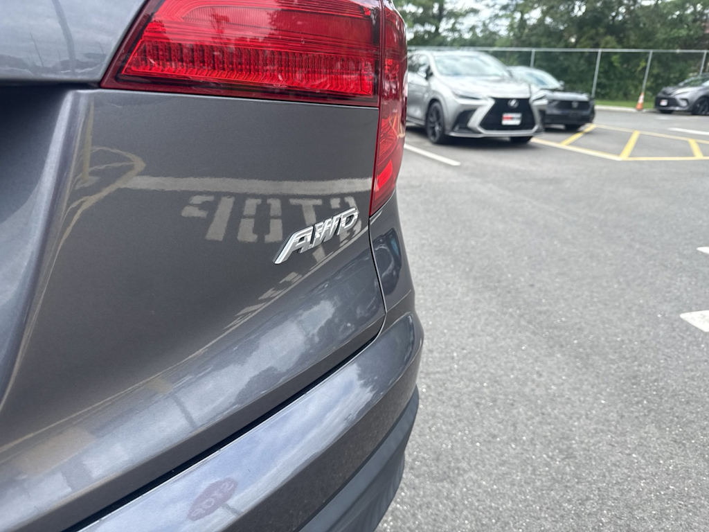 Thumbnail: 2017 Honda Pilot - 19