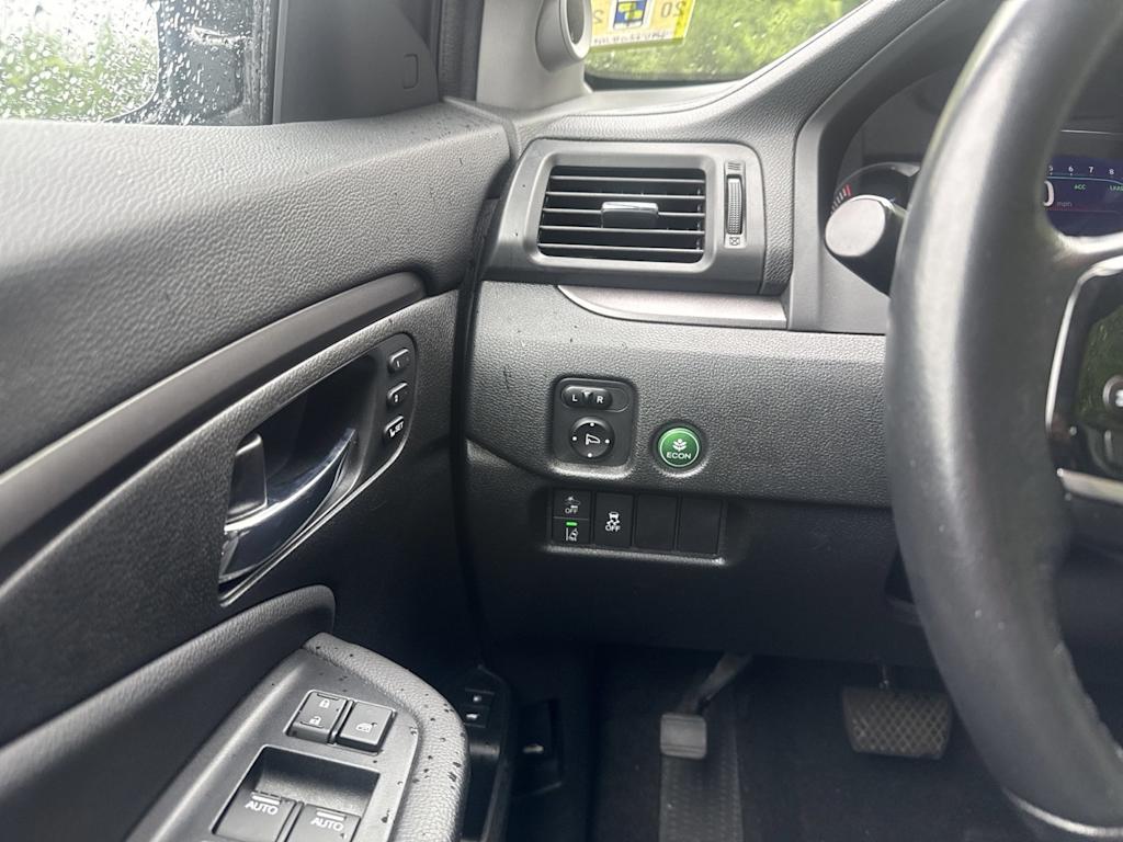 Thumbnail: 2021 Honda Pilot - 24