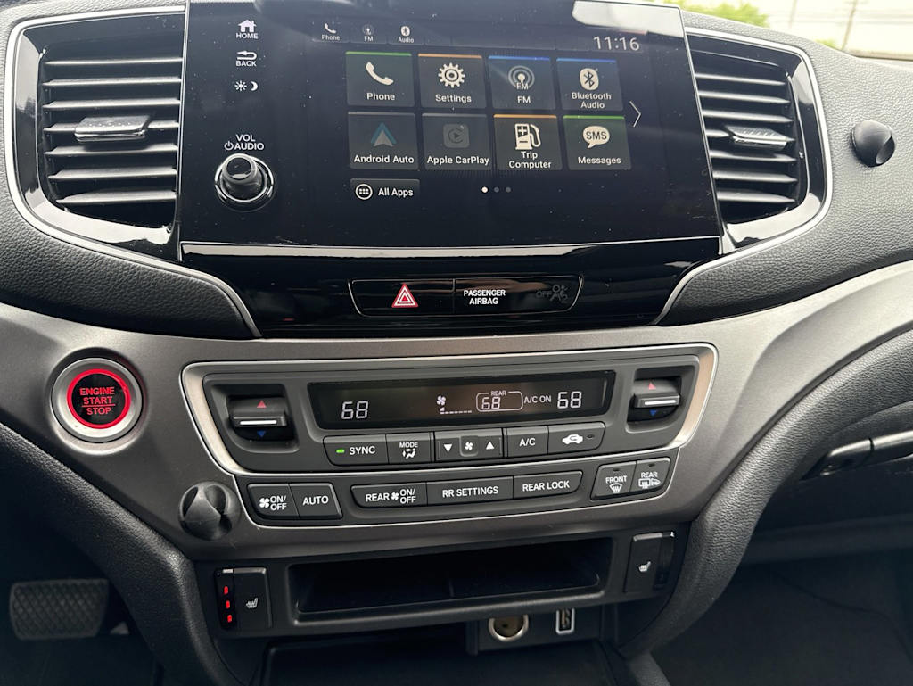 Thumbnail: 2019 Honda Pilot - 22