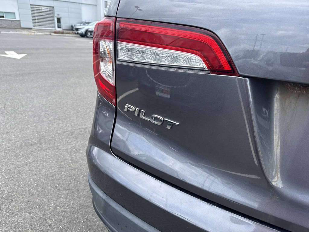 Thumbnail: 2019 Honda Pilot - 6