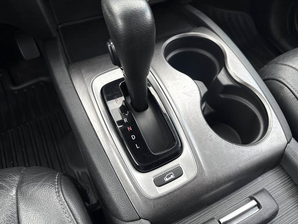Thumbnail: 2019 Honda Pilot - 15