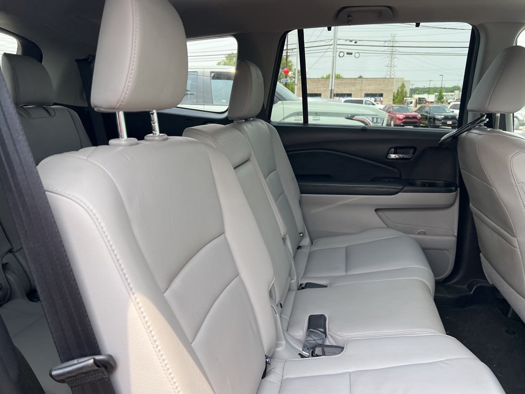 2018 Honda Pilot Touring 9