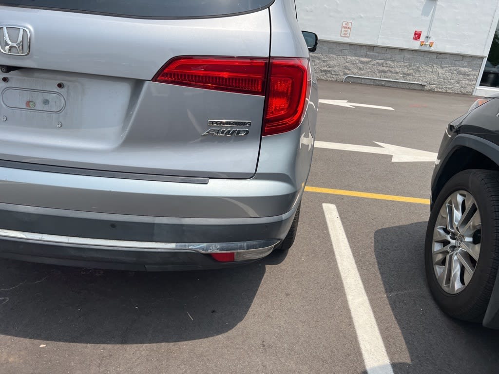 2018 Honda Pilot Touring 23