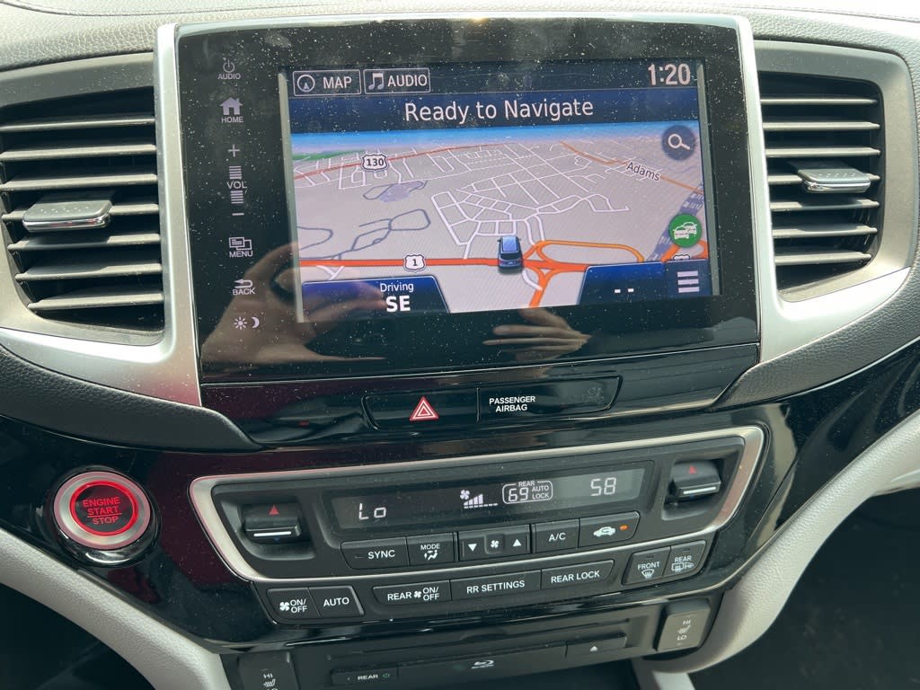 2018 Honda Pilot Touring 10