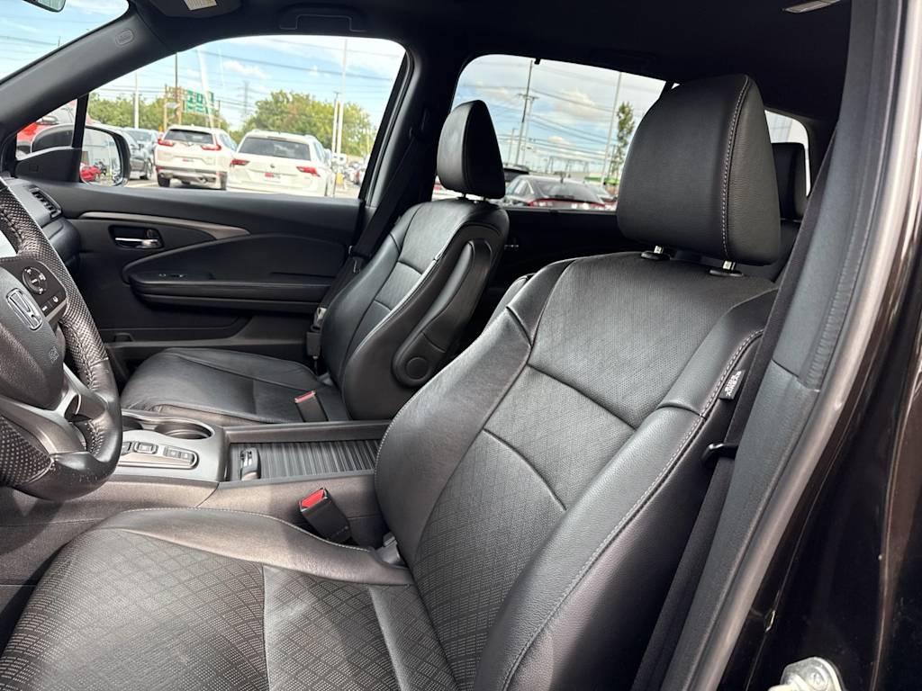 Thumbnail: 2020 Honda Passport - 8