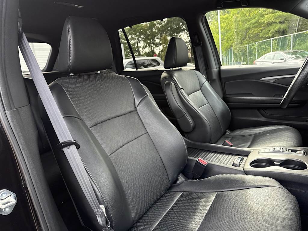 Thumbnail: 2020 Honda Passport - 9