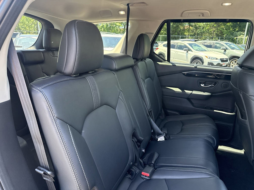 Thumbnail: 2023 Honda Pilot - 20