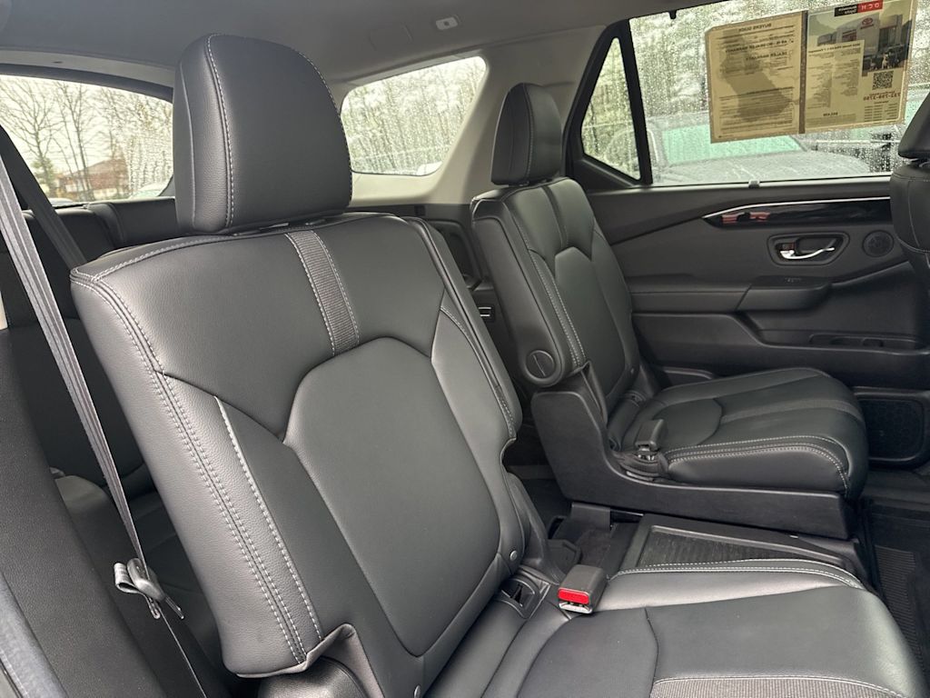 Thumbnail: 2024 Honda Pilot - 20
