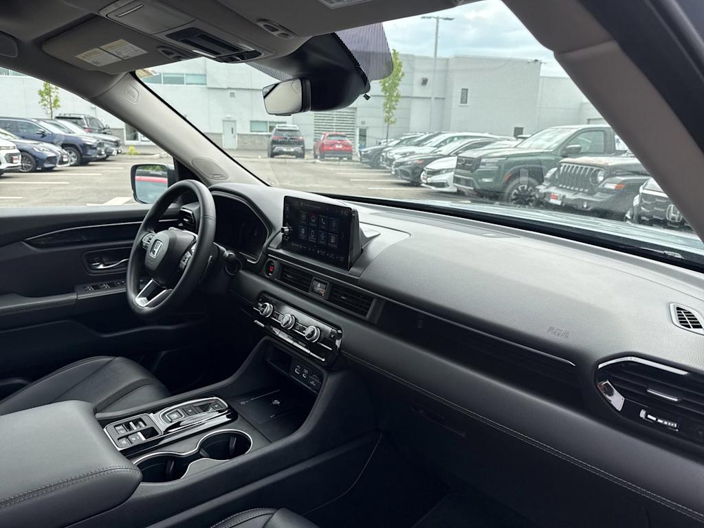 Thumbnail: 2023 Honda Pilot - 8
